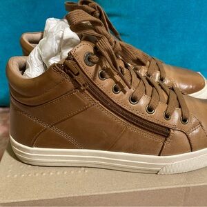 Taos WINNER sneaker boot